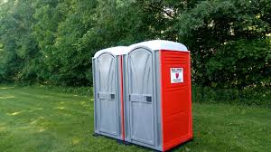 Best Standard Portable Toilet Rental  in Diamondhead, MS