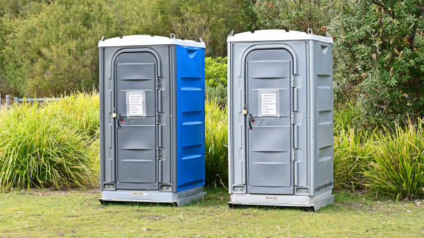 Best VIP or Luxury Restroom Trailers  in Diamondhead, MS